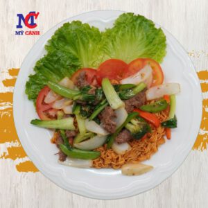 Mì xào bò